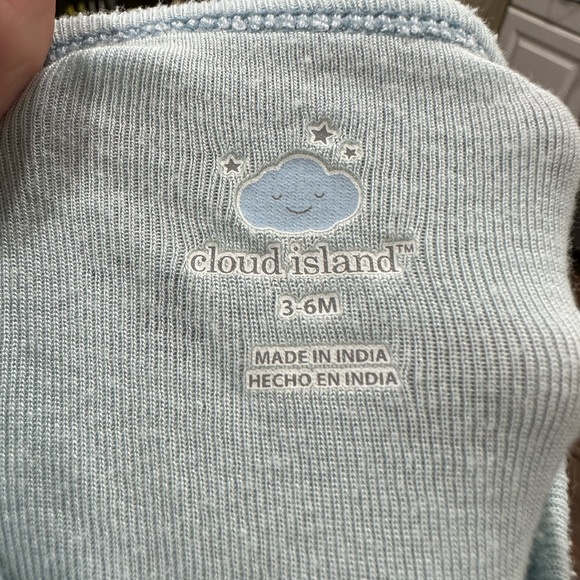 Bundle of baby boy One Piece Footies pajamas - Picture 5 of 7